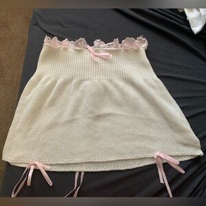 Cream Knit skirt with Pink Lace Trim